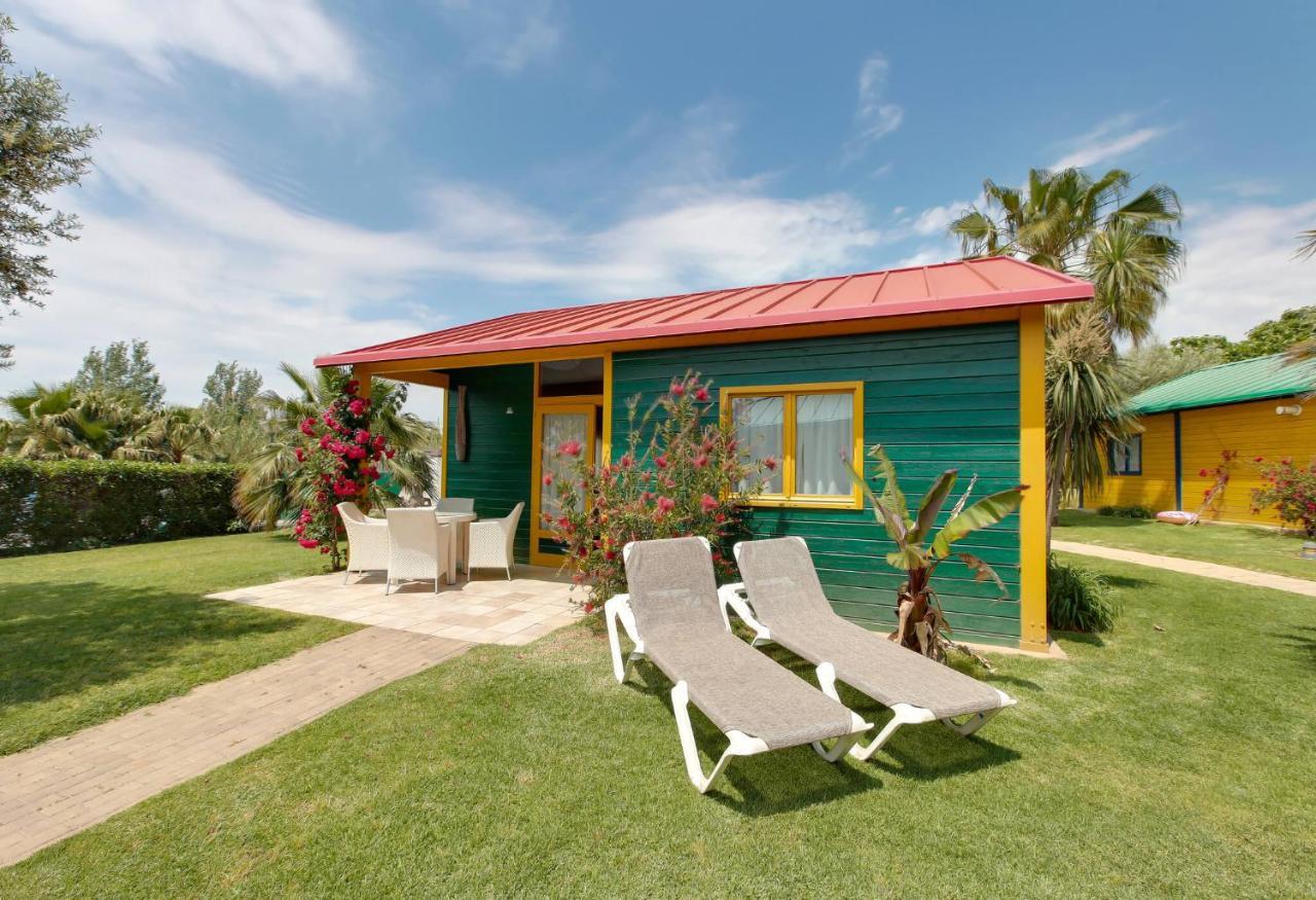 Sanguli Camping & Resort Salou Exteriör bild